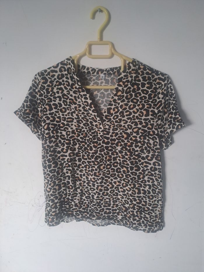 Haut Neuf sans étiquette Panthère Taille M