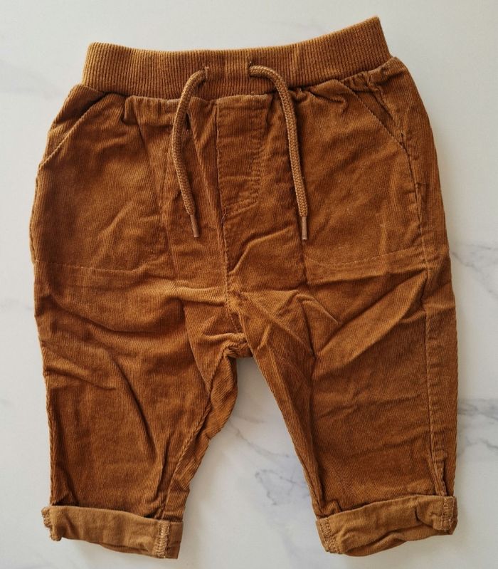 Pantalon velours marron Vertbaudet 6 mois