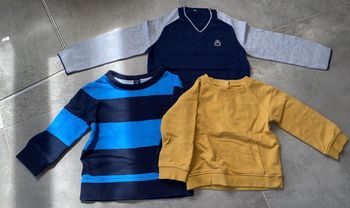 Lot pull et gilet garçons