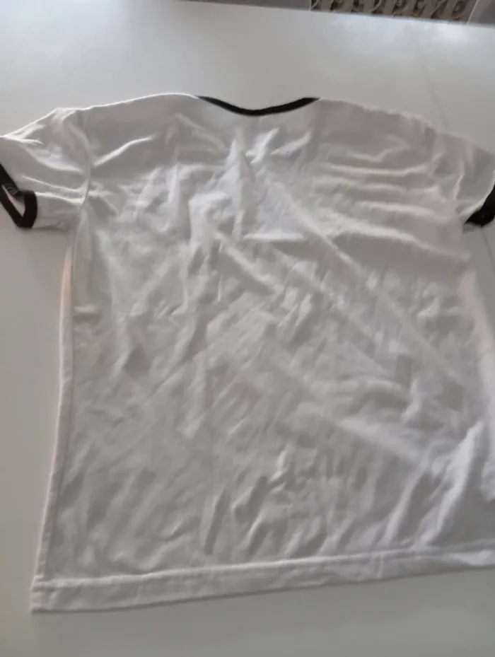 T-shirt mercredi taille 14 ans - photo numéro 4