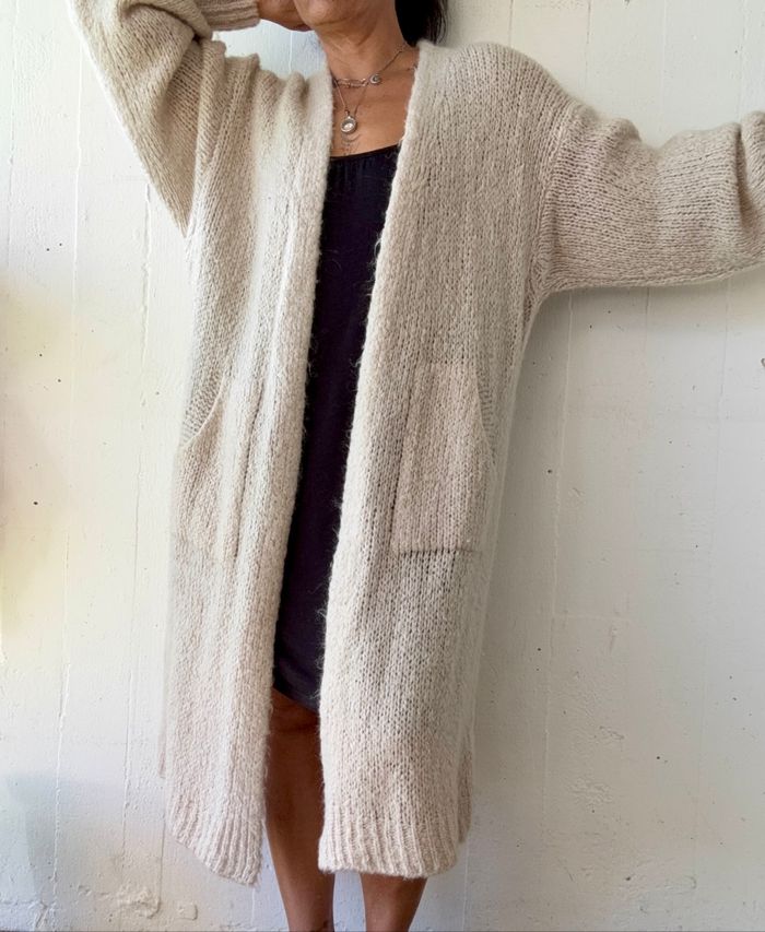 Gilet long oversize de la marque Les Follies, en coloris crème. - photo numéro 3