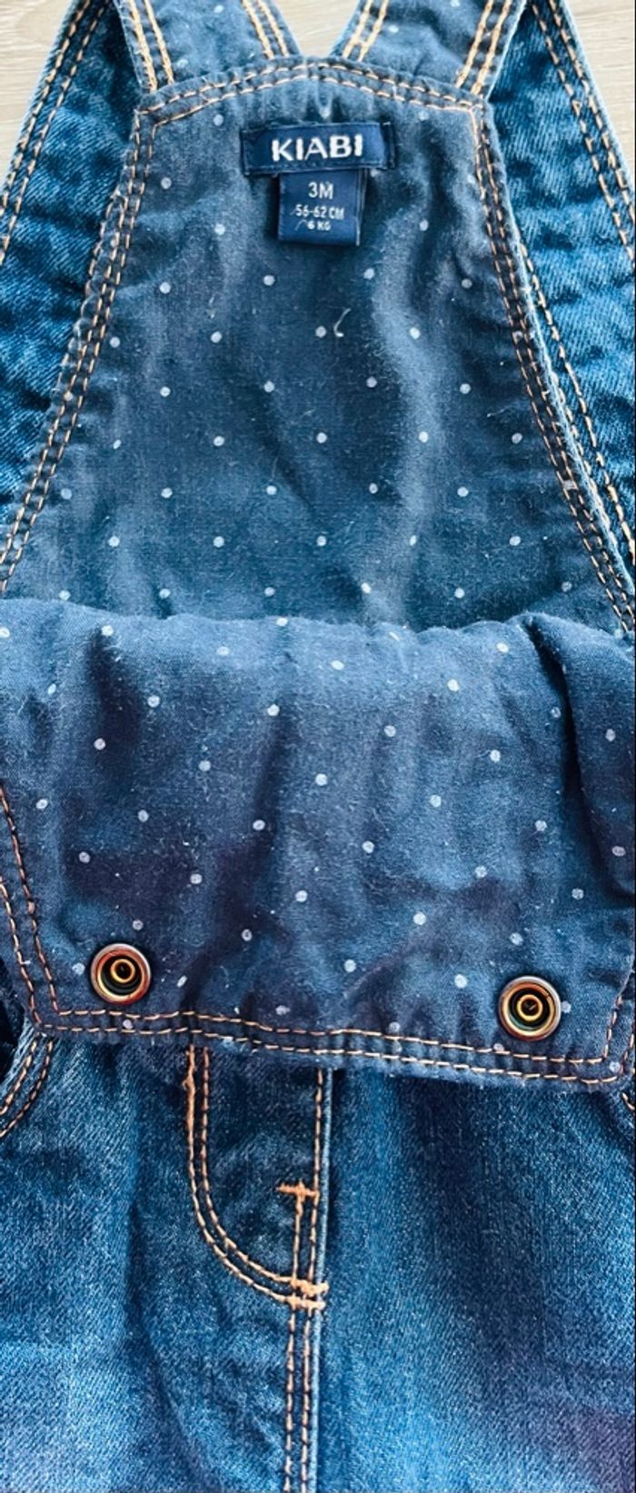 Salopette en jean neuve « Kiabi » taille 3 mois - photo numéro 4