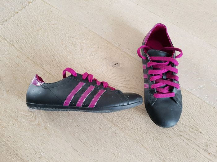 Baskets Adidas taille 37 - photo numéro 2