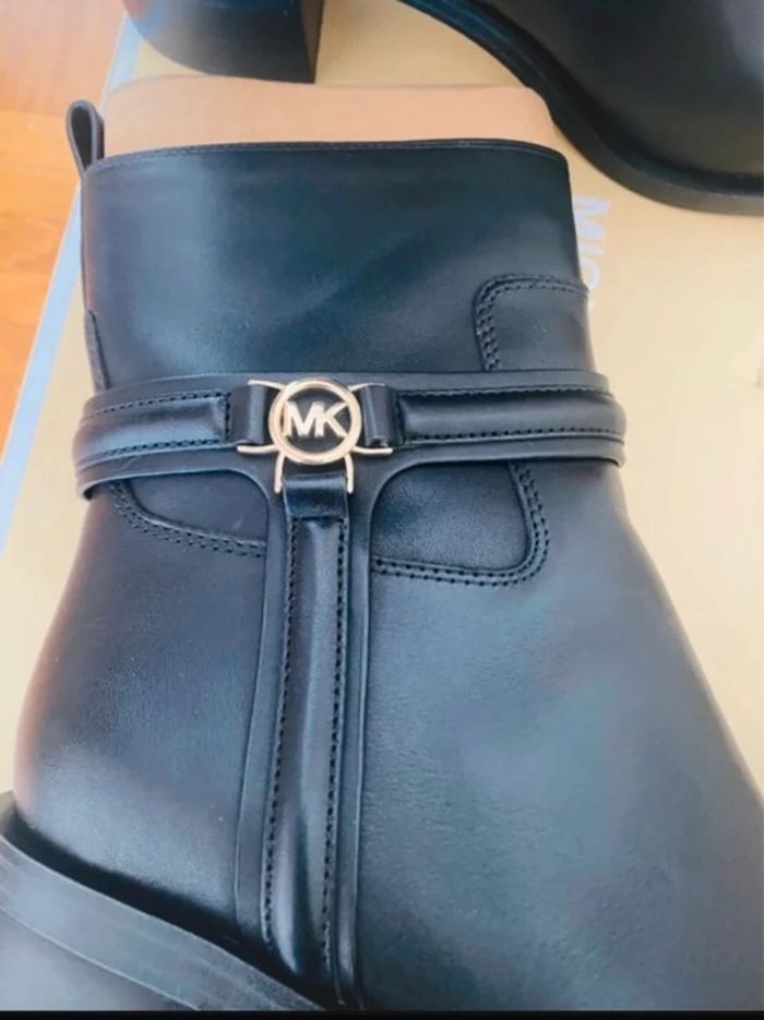 Bottines Michael Kors 38 neuves - photo numéro 3