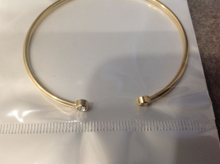 Bracelet jonc en métal doré et strass neuf - photo numéro 1