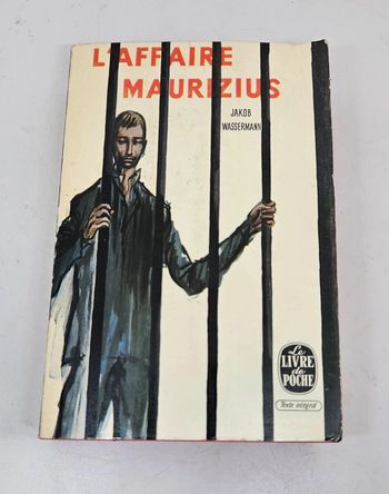 "L'affaire Maurizius", de Jakob Wassermann.
Le livre de poche.
512 pages