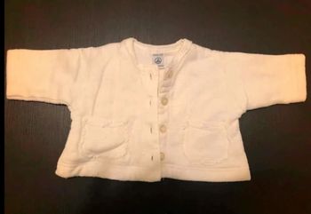 Brassière chaude Petit  Bateau 3 mois  en parfait  état