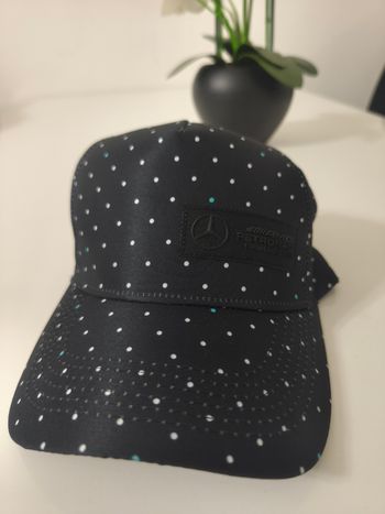 Casquette AMG petronas