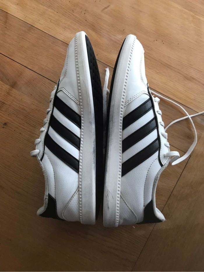 Basket Adidas 41 - photo numéro 2