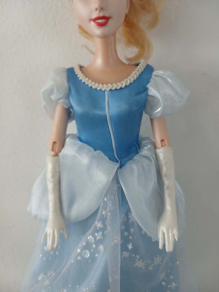 Poupée Cendrillon Disney - Édition 2013 - photo numéro 3