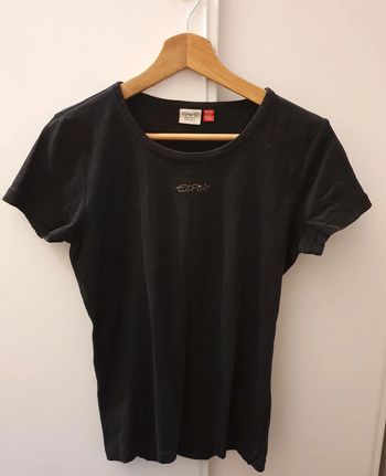 T-shirt noir esprit