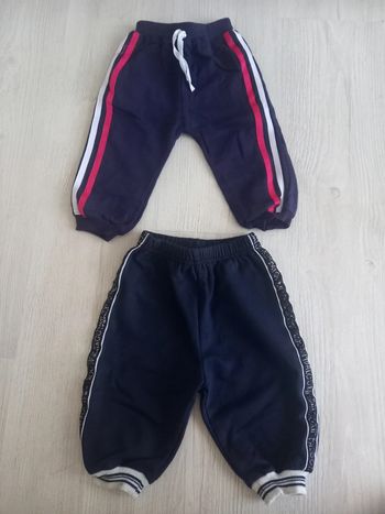 Lot de 2 pantalons jogging 12 mois
