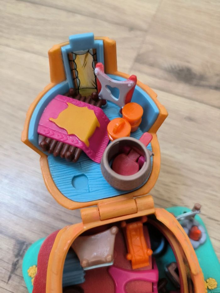 Maisonnette Bluebird 1995 Disney Pocahontas - photo numéro 4