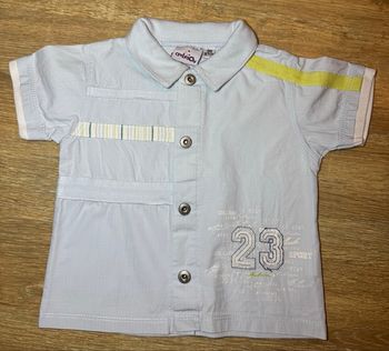 Chemise/Polo bleu clair /