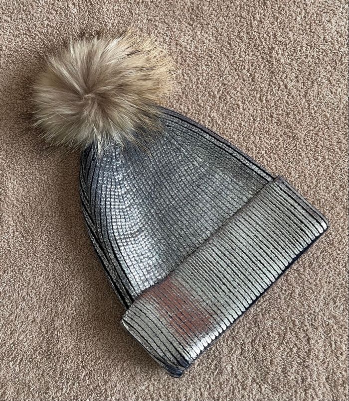 Bonnet - photo numéro 2