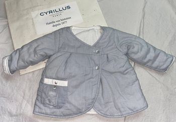 veste ou gilet  Cyrillus réversible 6 mois