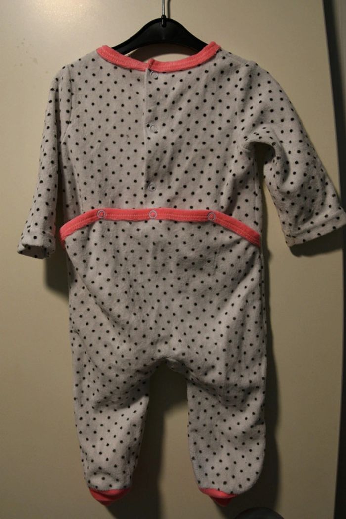 Pyjama velours 6 mois - photo numéro 7
