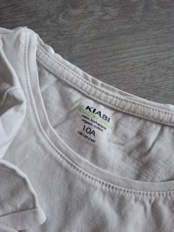 T-shirt taille 10 ans - photo numéro 4