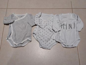 Body 1 mois