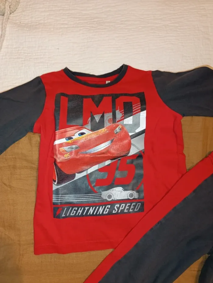 Pyjama Cars taille 4 ans - photo numéro 3
