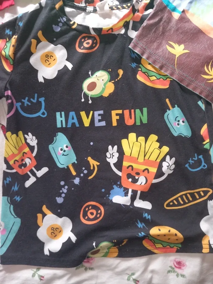 Lot T-shirt fun - photo numéro 3