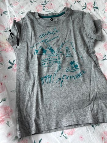 TEE shirt manches courtes