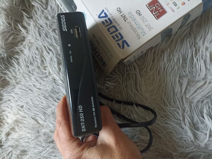 Décodeur TNT HD multimédia Sedea - photo numéro 4