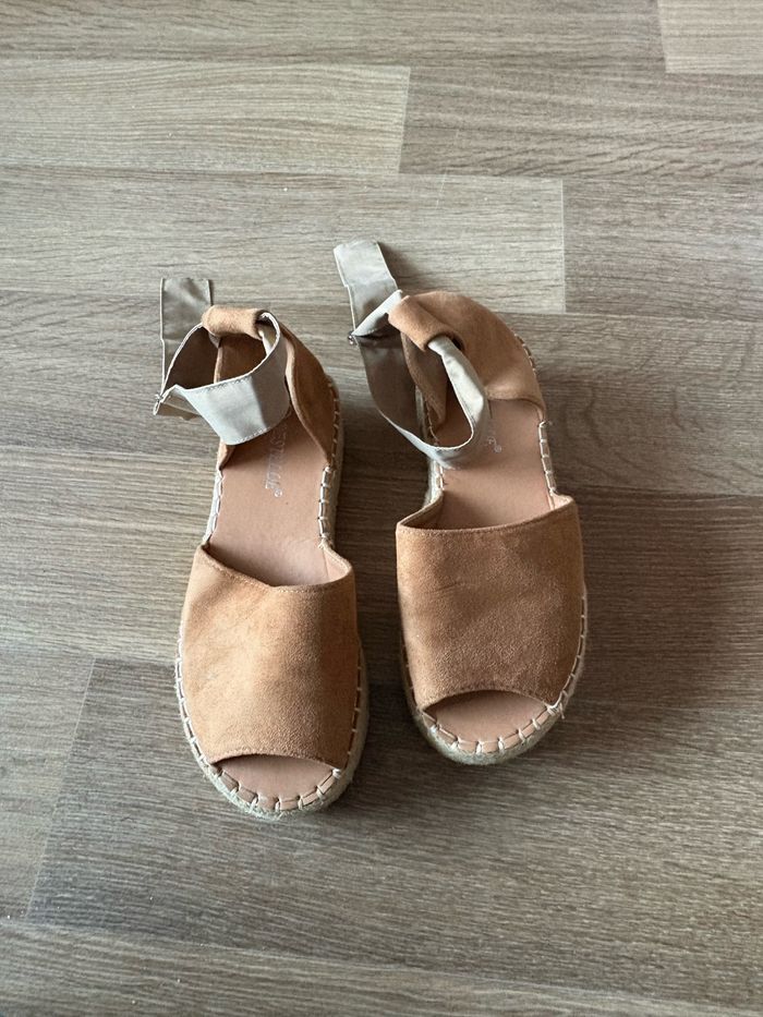 chaussure à plate forme - photo numéro 2