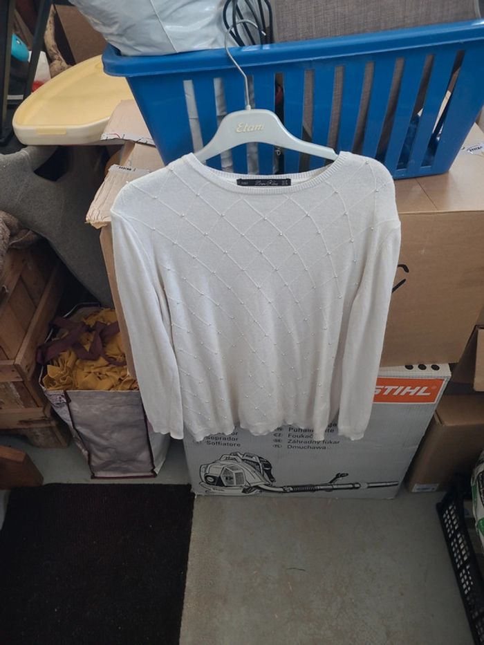 Pull blanc