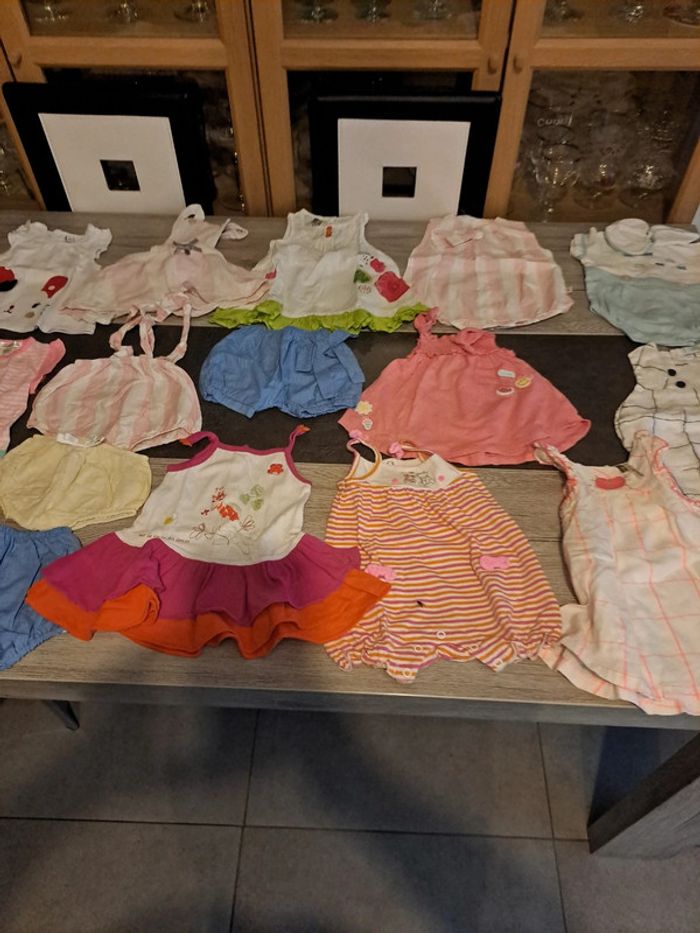 Gros lot fille ete 3 mois (90 vetements) - photo numéro 4
