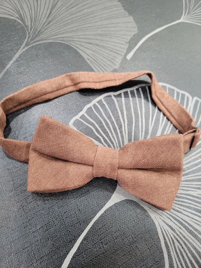 Nœud papillon marron neuf - photo numéro 3