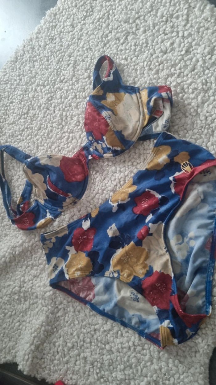 Ensemble maillot Triumph 2 pièces culotte mi-haute parfait état 42 xl - photo numéro 3
