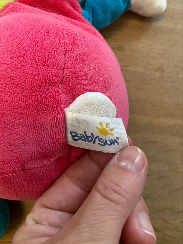 Lapin coloré en velours BabySun - photo numéro 4