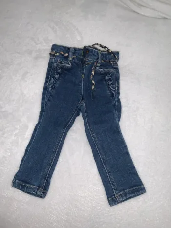 Jean avec ceinture slim