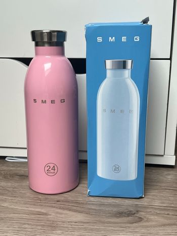 Gourde isotherme smeg rose bonbon vintage 