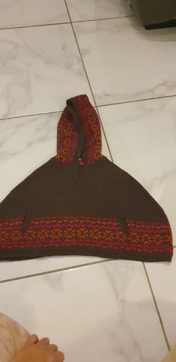Poncho à capuche