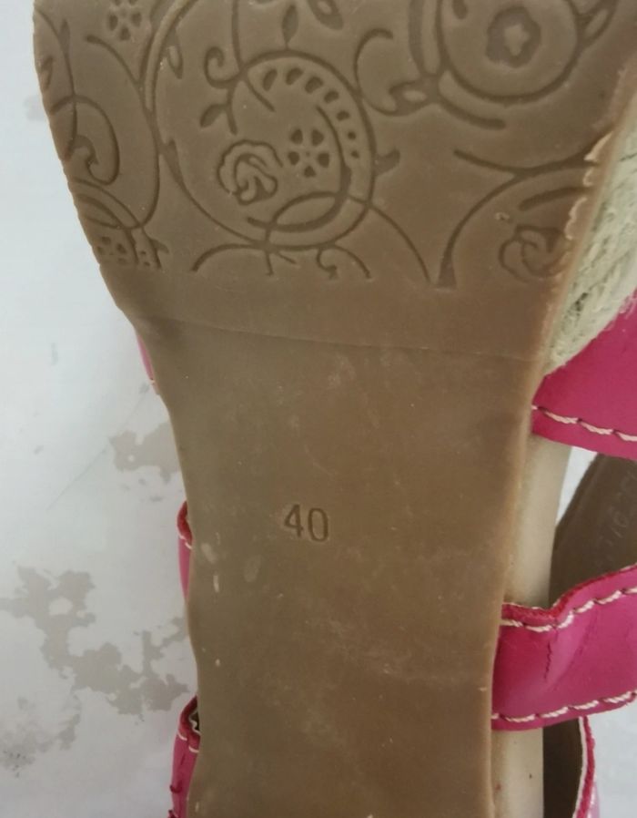 🤍🩷Jolie Paires De Sandales Les Secrets De Vanessa 🤍🩷 - photo numéro 3