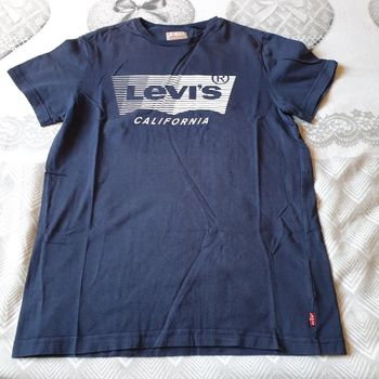 Tee shirt de taille 16ans 