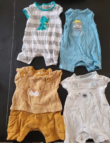 Tenues légères 1 mois