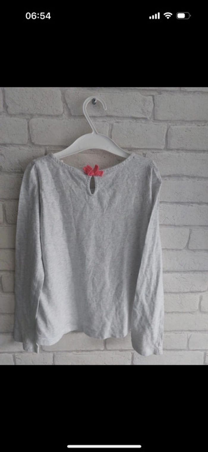 Tee shirt Oshkosh taille 6 ans - photo numéro 2