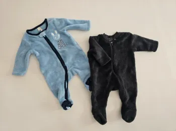 Lot de 2 pyjamas polaire