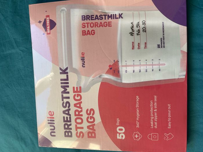 Tire lait + sachet de conservation - photo numéro 2