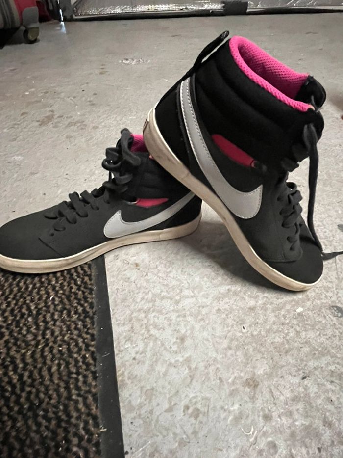 Snickers montante Nike