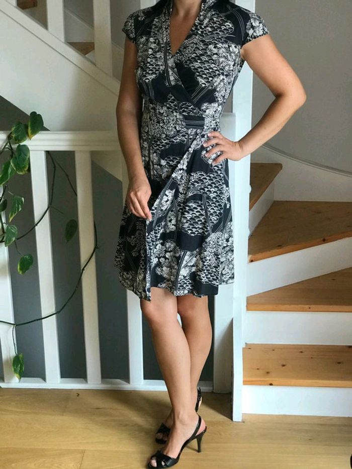 Robe style kimono
