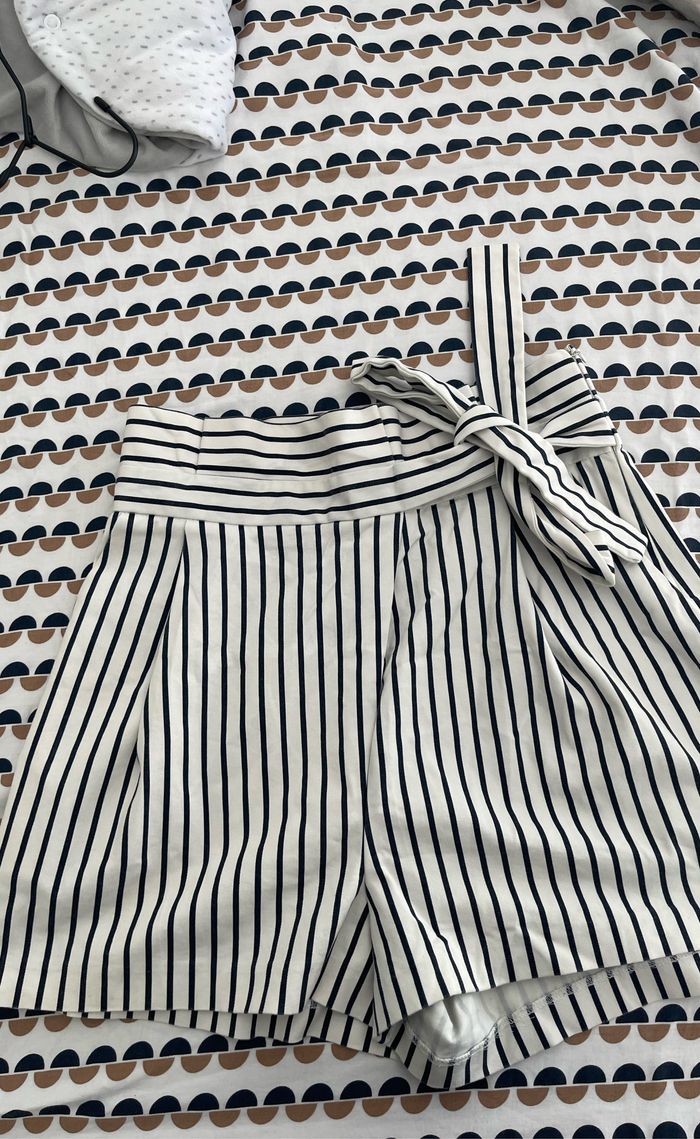 Short Zara