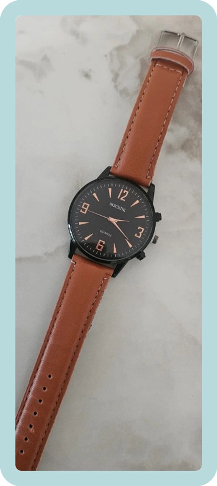 Montre neuve pour homme