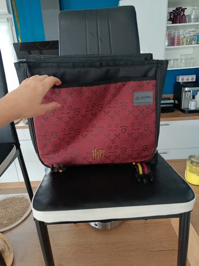 Sac scolaire Harry Potter très bon état - photo numéro 3