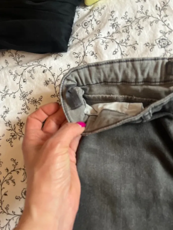 Jupe fille effet jean gris - photo numéro 3