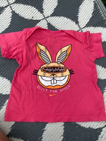 T-shirt nike