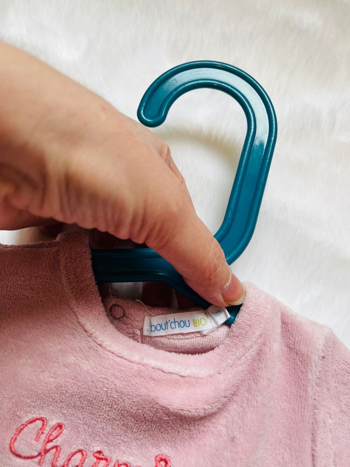 Pyjama 1 mois en velours - photo numéro 3